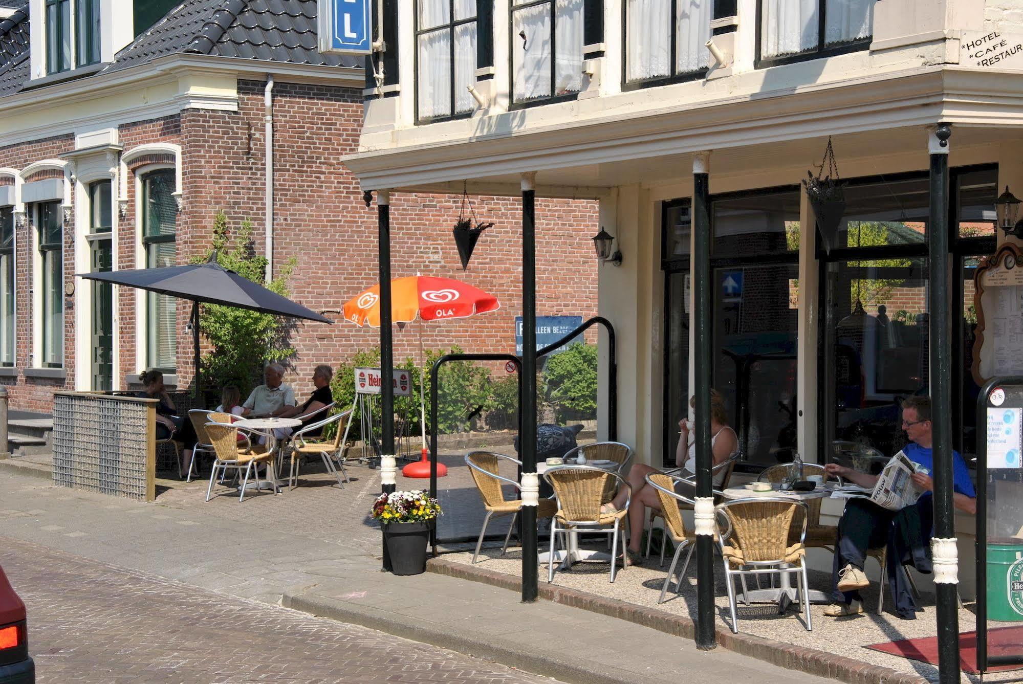 De Gouden Klok 2*